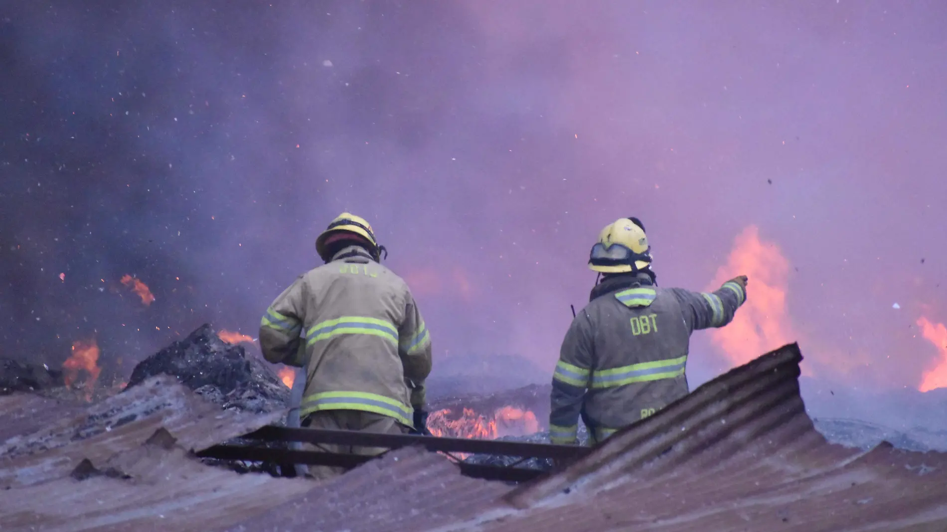 922567_Incendio Recicladora Tijuana-03_impreso